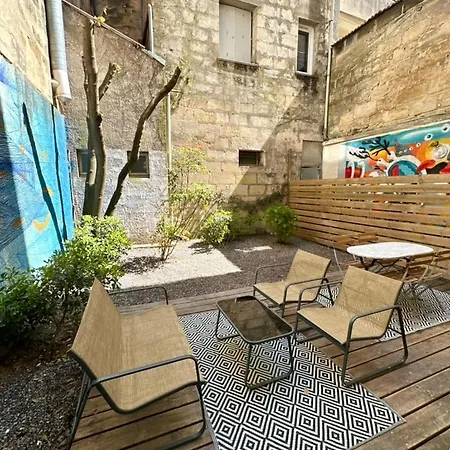 Apartment With Garden 1 Bedroom 3 People Bordeaux